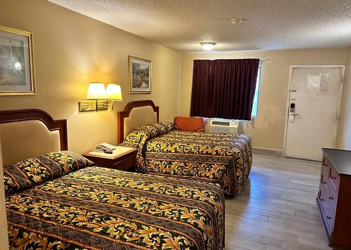 Highland Inn