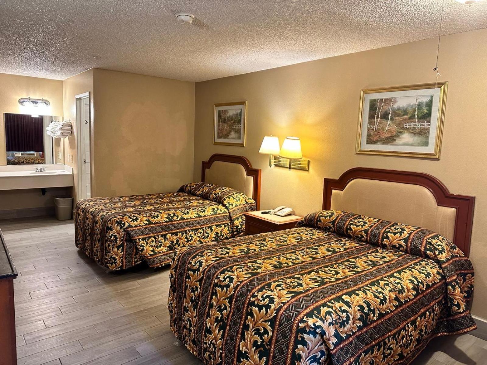 Hotel Highland Inn